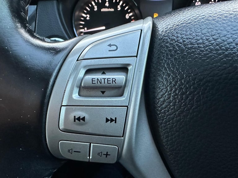 2014 Nissan Qashqai 1.2 DIG-T Acenta Premium 2WD Euro 5 (s/s) 5dr HATCHBACK Petrol Manual