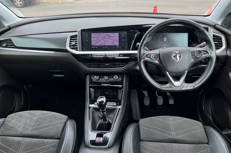 2022 Vauxhall Grandland 1.2 Turbo Ultimate SUV 5dr Petrol Manual Euro 6 (s/s) (130 ps) SUV Petrol...