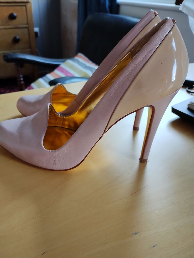 Ted baker shoes size 6 UK 