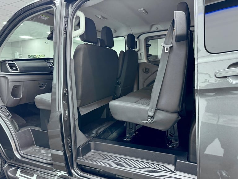 2018 Ford Transit Custom 2.0 300 EcoBlue Limited Crew Van L1 H1 Euro 6 5dr (6 Seat) PANEL VAN Die...