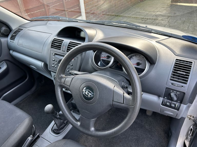 Suzuki, IGNIS, Hatchback, 2005, Manual, 1490 (cc), 5 doors