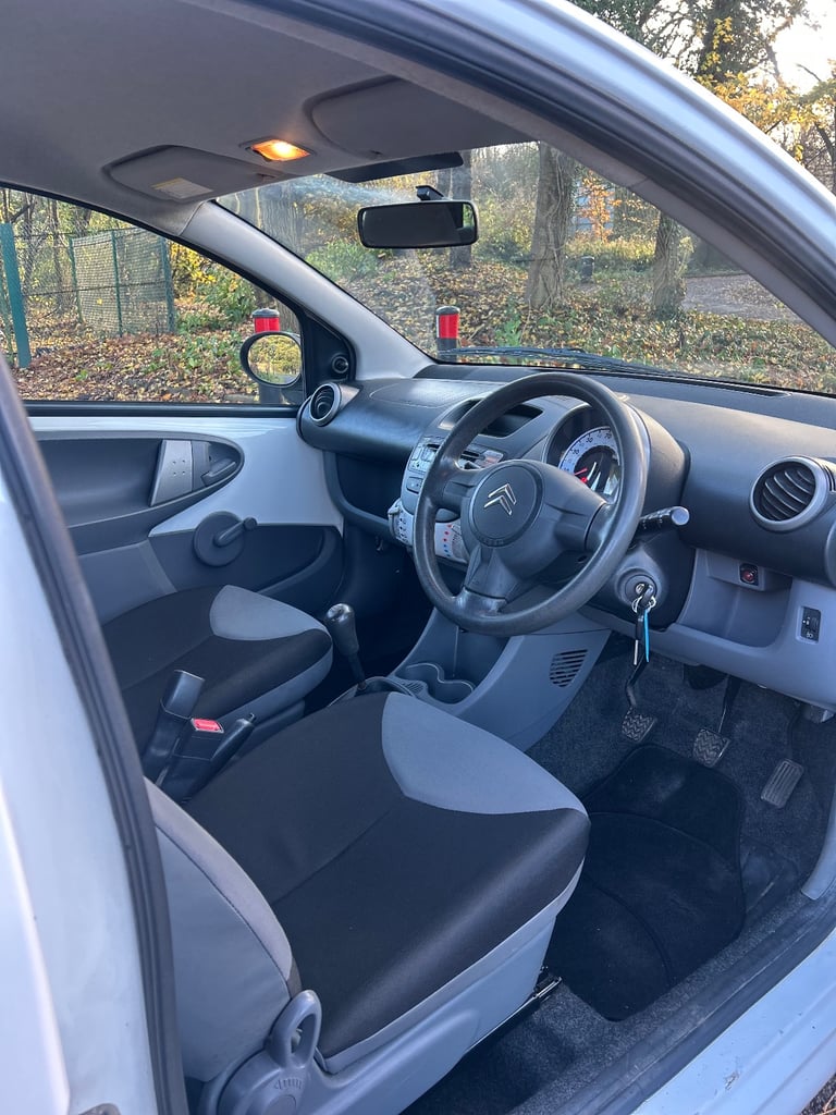 Citroen, C1, Hatchback, 2012, Manual, 998 (cc), 3 doors