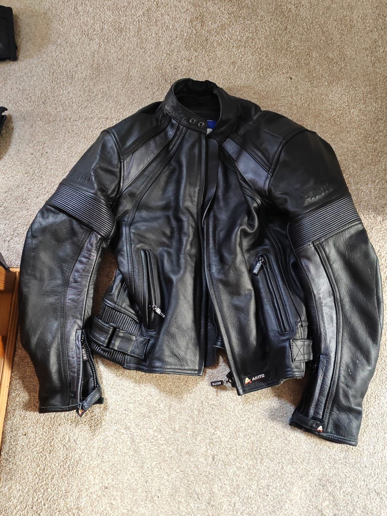 Akito jacket Gumtree