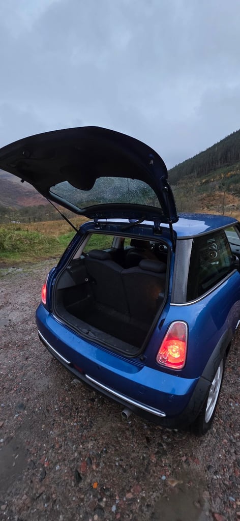 Mini, HATCHBACK, Hatchback, 2005, Manual, 1598 (cc), 3 doors