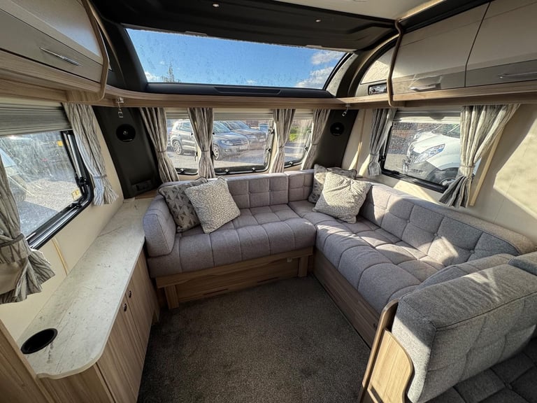 Coachman Acadia 630 Xtra / 5  - 8 ft WIDE 2022