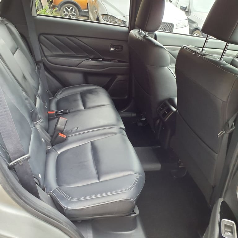 2019 19 MITSUBISHI OUTLANDER 2.4H TWINMOTOR 13.8KWH 4H SUV 5DR PETROL PLUG-IN HY