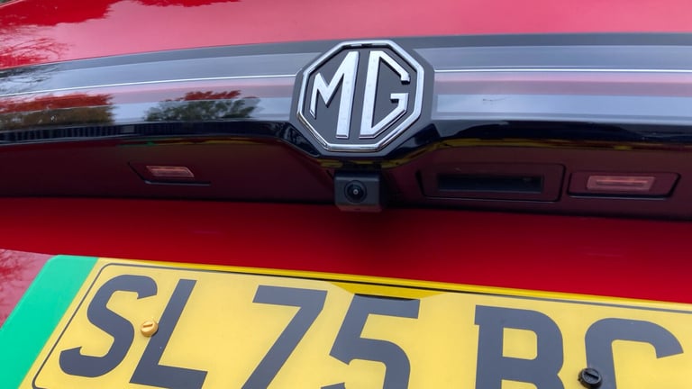 2025 MG MGS5 170kW Trophy EV Long Range 64kWh 5dr Auto Electric Estate Estate Electric Automatic