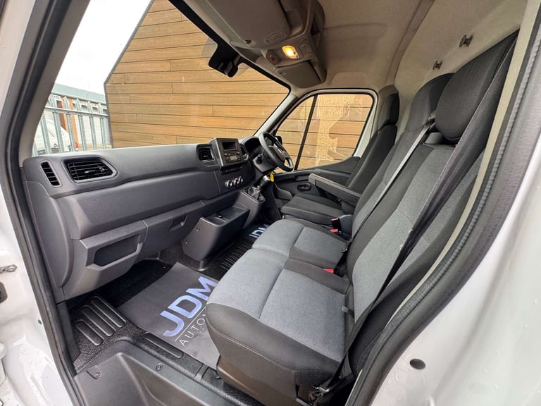 2021 Renault Master 2.3 Master MM35 Business+ dCi Panel Van Diesel Manual