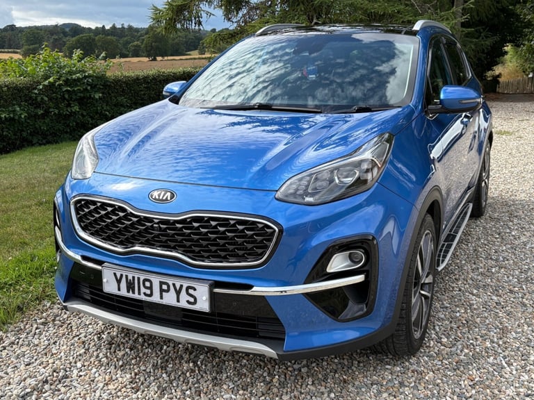 Kia Sportage 2.0 Diesel ISG 4 AWD Auto.Heated leather,reverse camera,pan roof