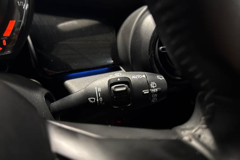 2022 MINI Hatch 1.5 Cooper Sport 5dr Auto HATCHBACK PETROL Automatic