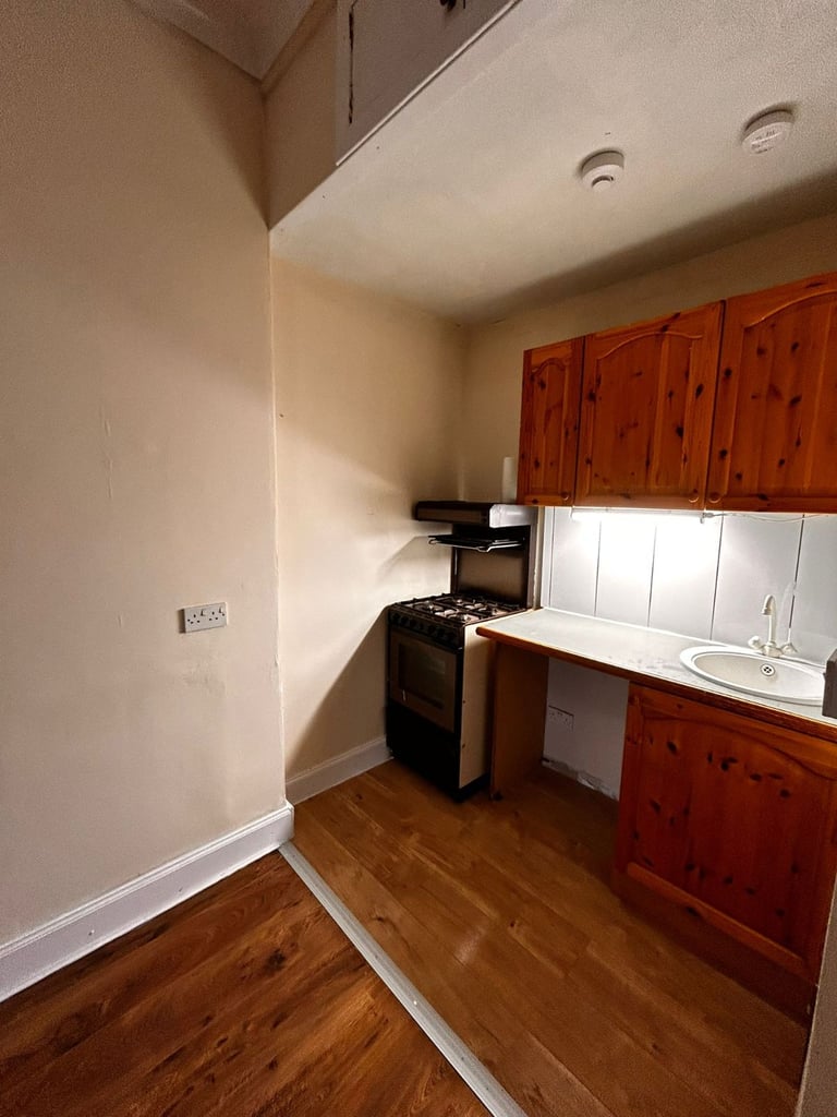 1 Bedroom flat available in Polwarth 