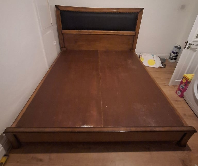 image for King Size Solid Oak Wooden Bed Frame (£120) (SAME DAY DELIVERY AVAILABLE)