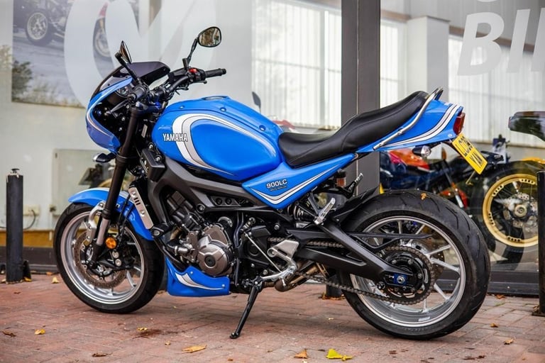 Yamaha XSR900 LOW MILES ! RD FAIRINGS ! AKRO ! STUNNING