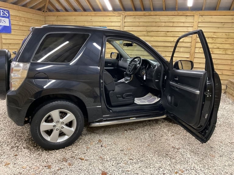 2010 Suzuki Grand Vitara 2.4 VVT SZ4 3dr Auto ESTATE PETROL Automatic