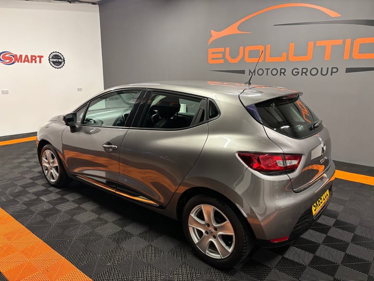 2015 Renault Clio 1.2 16V Dynamique Nav 5dr HATCHBACK Petrol Manual