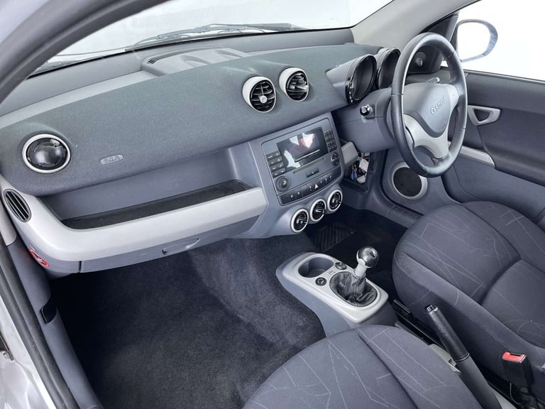 2004 smart forfour 1.5 CDI Passion Hatchback 5dr Diesel Manual (126 g/km, 95 bhp) Hatchback Diese...