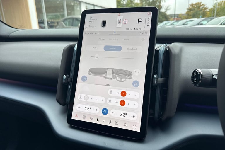 2025 Volvo EX30 Single Motor Extended Range 69kWh Plus SUV 5dr Electric Auto (272 ps) ESTATE Elec...