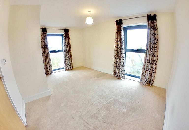 Stunning 2 Double Bed 2 Bath with Balcony & 1 Car Park - Westside Court, Forty Avenue, Wembley HA9