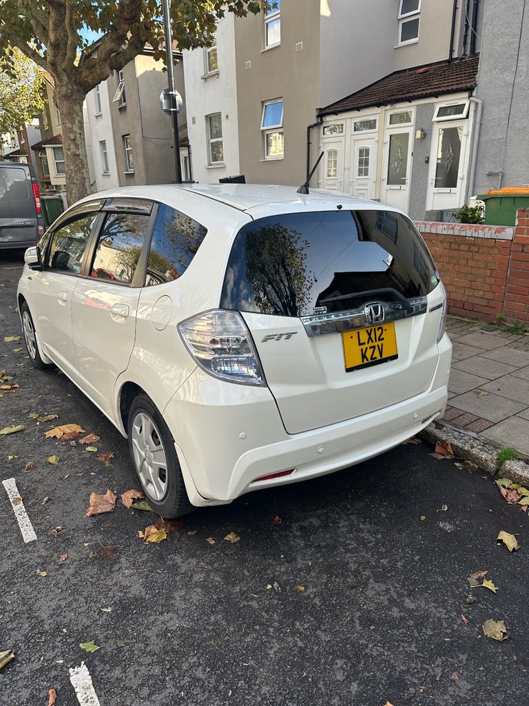 Honda, 2012, 1335 (cc)