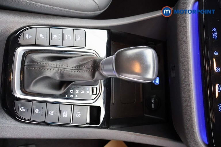 2021 Hyundai IONIQ 1.6 GDi Plug-in Hybrid Premium SE 5dr DCT Hatchback Hybrid Automatic