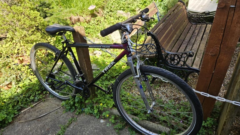 Trek Mountain Track 850 Bike (Serviced)