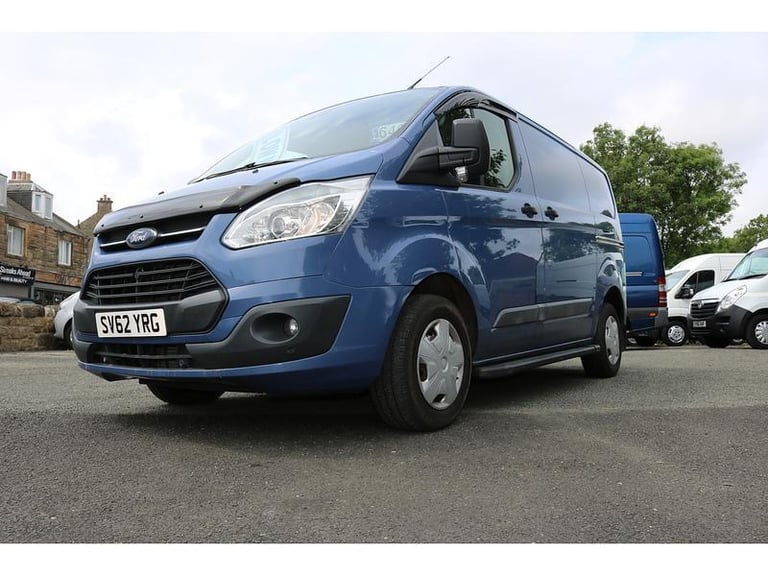 2012 FORD TRANSIT CUSTOM TREND *NO VAT* STUNNING CONDITION LOW MILE 80k RARE VAN