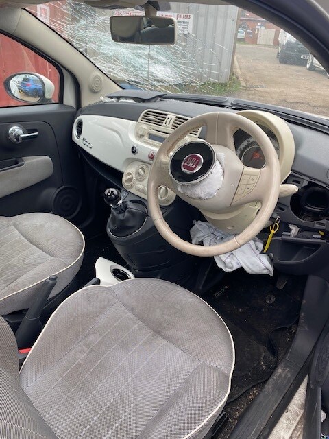 2010 Fiat 500 1.2 Lounge 3dr [Start Stop] DAMAGES REPAIRABLE SALVAGE HATCHBACK Petrol Manual