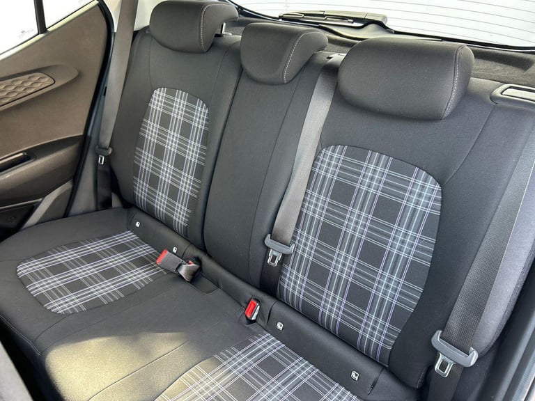 2024 Hyundai i10 1.0 Premium Hatchback 5dr Petrol Auto Euro 6 (s/s) (63 ps) Hatchback PETROL Auto...