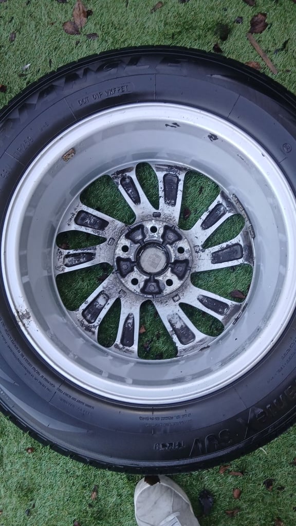 17" hyundai tucson alloy wheels 