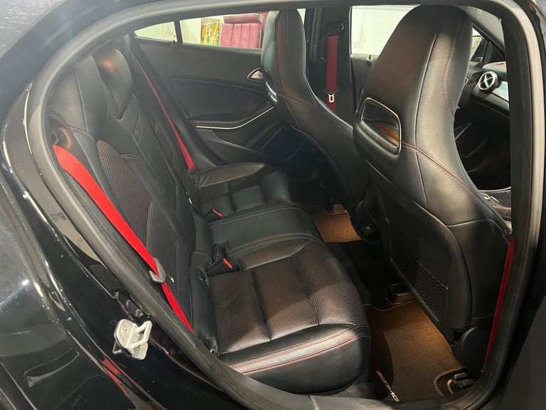 2015 Mercedes-Benz GLA GLA 220 CDI 4Matic AMG Line 5dr Auto [Premium] ESTATE DIESEL Automatic