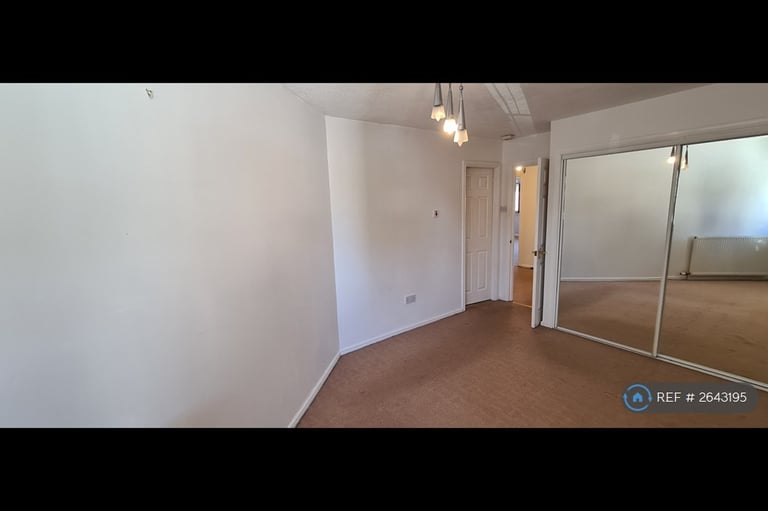 2 bedroom flat in Ladyknowe Court, Moffat, DG10 (2 bed) (#2643195)