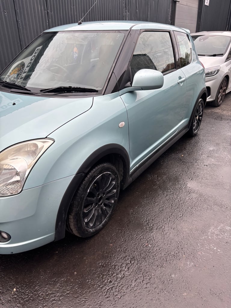 Suzuki, SWIFT, Hatchback, 2007, Manual, 1328 (cc), 3 doors