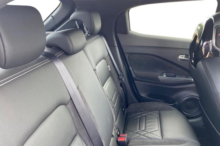 2022 Nissan Juke 1.6 Hybrid Tekna+ 5dr Auto HATCHBACK PETROL/ELECTRIC Automatic