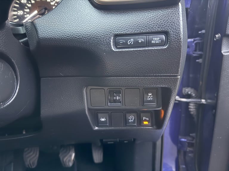 2015 Nissan Qashqai 1.5 dCi Acenta Premium 5dr HATCHBACK Diesel Manual