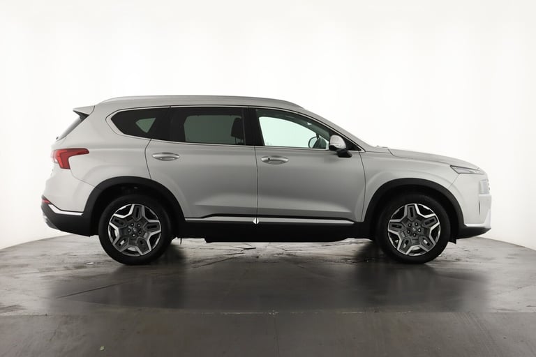 2022 Hyundai Santa Fe 1.6 TGDi Hybrid Ultimate 5dr Auto Estate Hybrid Automatic