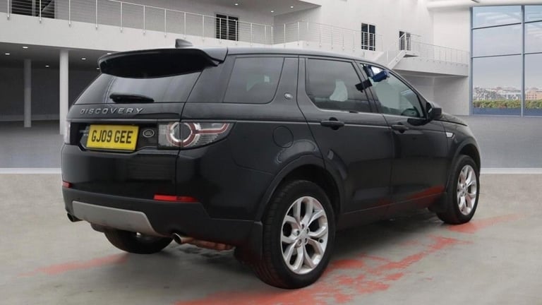 2016 Land Rover Discovery Sport 2.0 TD4 HSE 5d 180 BHP Estate Diesel Automatic
