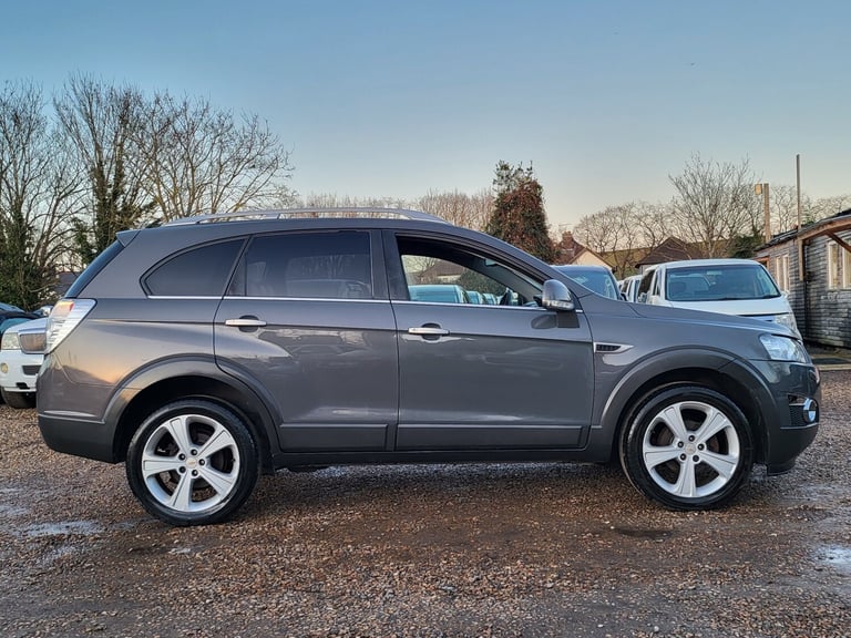 2011 CHEVROLET CAPTIVA 2.0 VCDi LTZ 5 DOOR 7 SEATER AUTOMATIC GREY