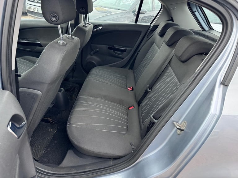 2007 Vauxhall Corsa 1.4i 16V Club 5dr Auto [AC] HATCHBACK PETROL Automatic