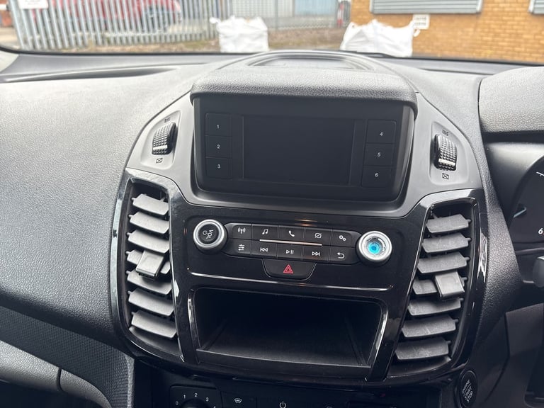  Ford Transit Connect 1.5 240 Ecoblue Limited Panel Van 5dr Diesel Manual L2