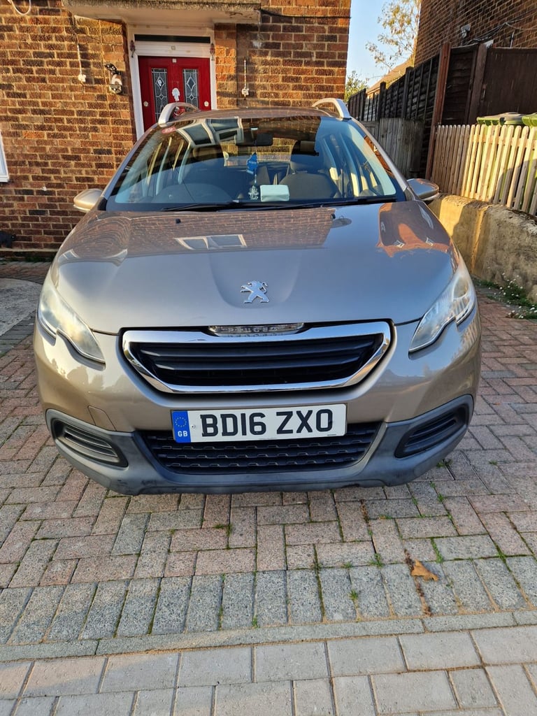 BEST OFFER PLEASE  Lady Driver Long MOT TILL OCT 2026 Peugeot, 2008,SUV/Hatchback