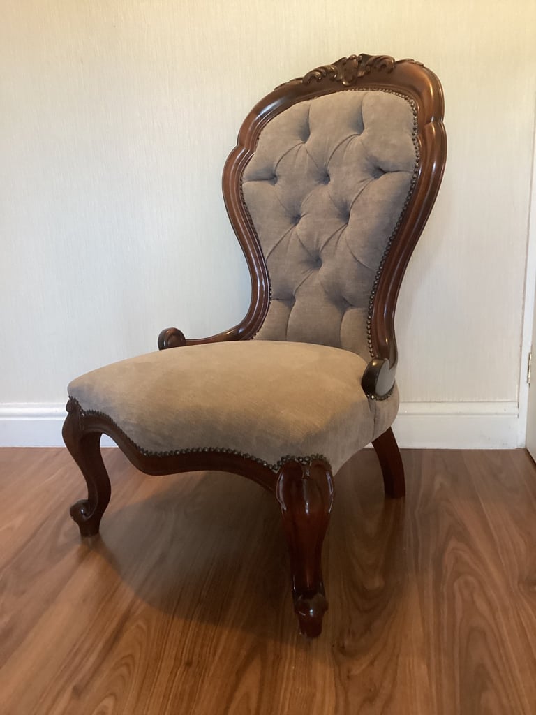 Antique Chesterfield Lounge Chair