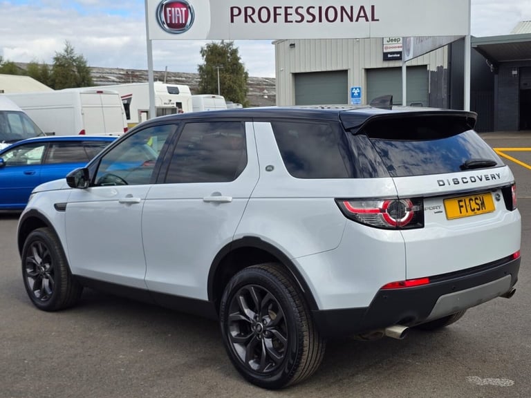2018 Land Rover Discovery Sport 2.0 TD4 Landmark SUV 5dr Diesel Auto 4WD Euro 6 (s/s) (180 ps) ES...