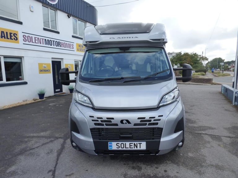 Adria Coral 670 DL 60Y DIESEL AUTOMATIC 2025