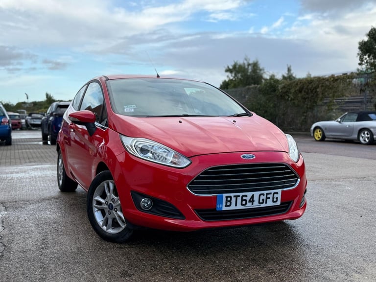 image for 2014 Ford Fiesta 1.25 Zetec Euro 5 3dr HATCHBACK Petrol Manual