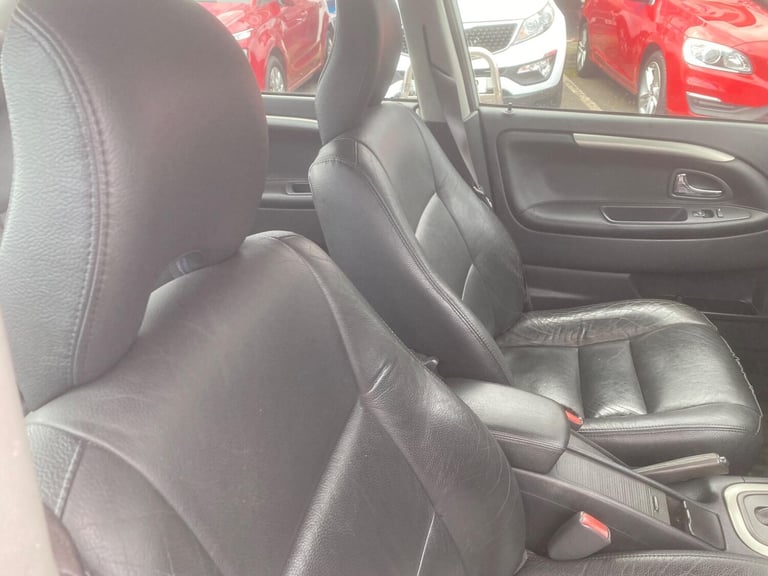 2004 Volvo S40 1.8 Sport 4dr Auto [122bhp] SALOON PETROL Automatic