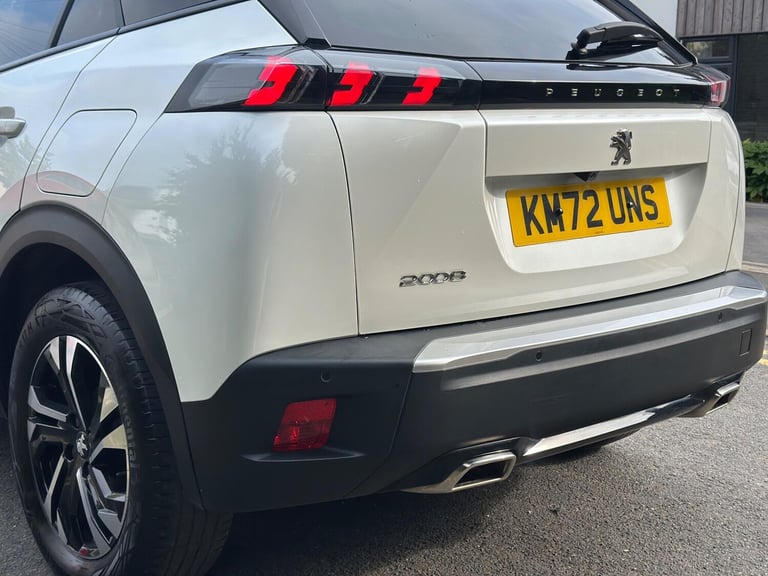 2022 Peugeot 2008 1.2 PureTech Allure Premium + EAT Euro 6 (s/s) 5dr HATCHBACK Petrol Automatic