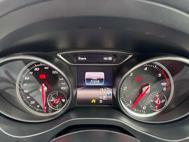 Mercedes GLA Class GLA 220 D 4MATIC AMG LINE