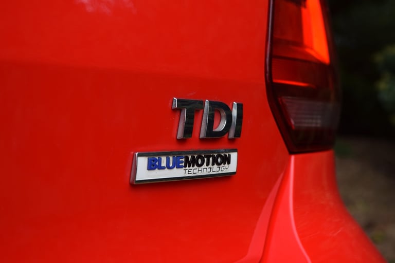 VOLKSWAGEN POLO 1.4 TDI BlueMotion Tech Match Red Manual Diesel 2016