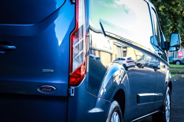 2018 68 FORD TRANSIT CUSTOM 2.0 300 ECOBLUE LIMITED PANEL VAN 5DR DIESEL MANUAL 