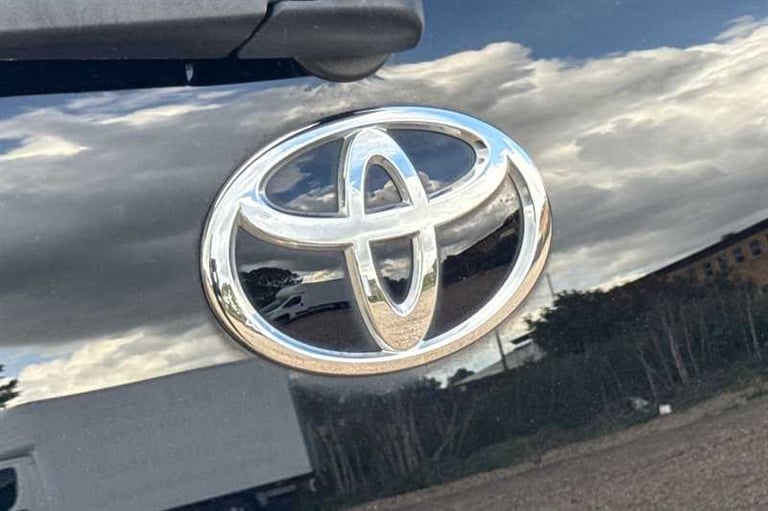 2022 Toyota Aygo X 1.0 VVT-i Edge Hatchback 5dr Petrol Manual Euro 6 (s/s) (72 ps) Hatchback Petr...